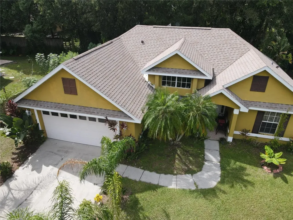1243 Creek Woods Circle Saint Cloud FL 34772