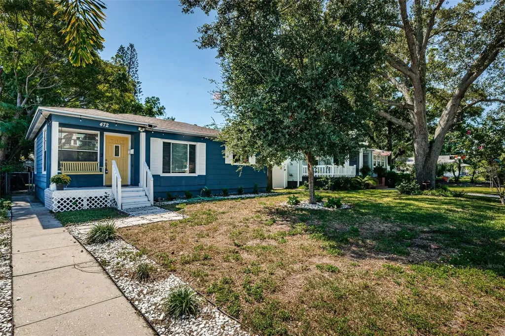 472 27th Avenue N St Petersburg FL 33704
