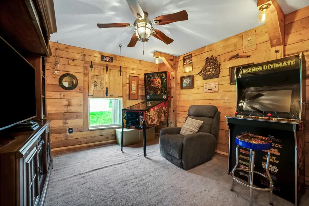 12476 Jaybird Road Weeki Wachee FL 34614