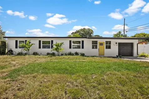 131 63rd Street N St Petersburg FL 33710