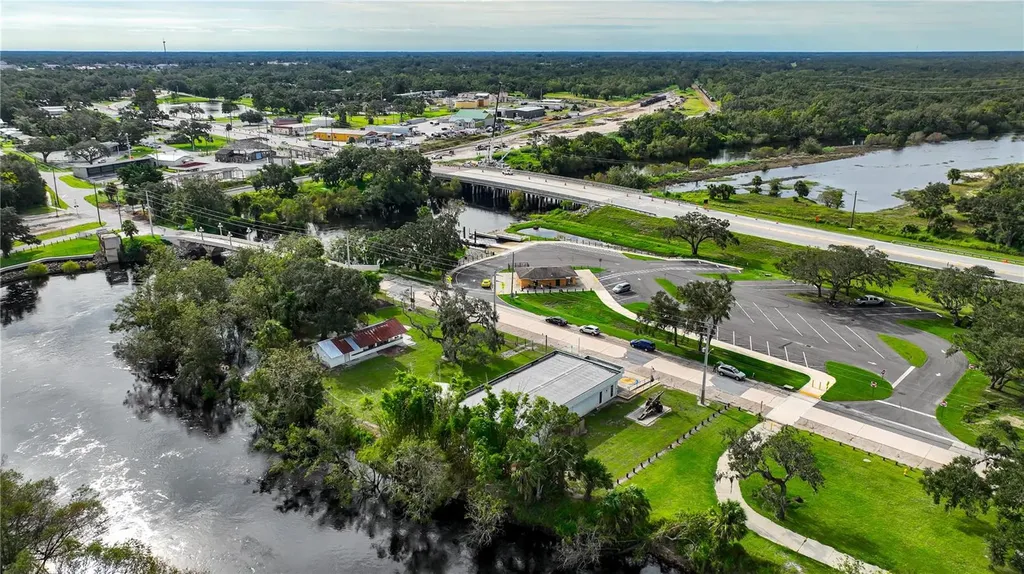 2124 NW American Legion Drive Arcadia FL 34266