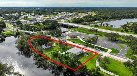 2124 NW American Legion Drive Arcadia FL 34266