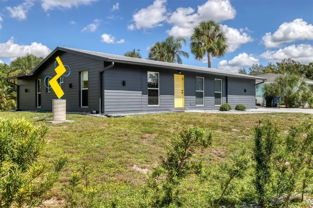 3003 Rose Street Sarasota FL 34239