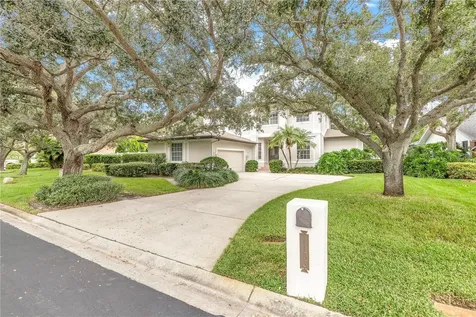 1183 Gasparilla Drive NE St Petersburg FL 33702
