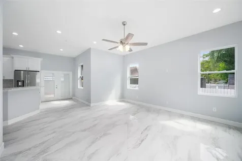 3310 74th Avenue N St Petersburg FL 33702
