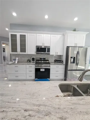3310 74th Avenue N St Petersburg FL 33702