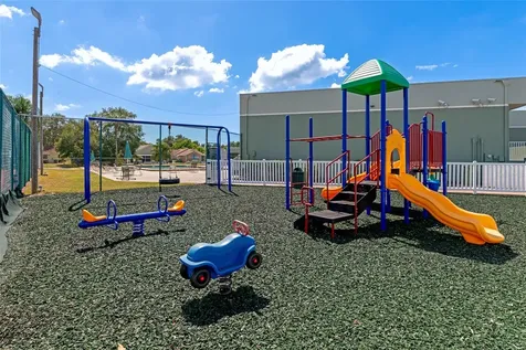 4212 38th Street W Bradenton FL 34205