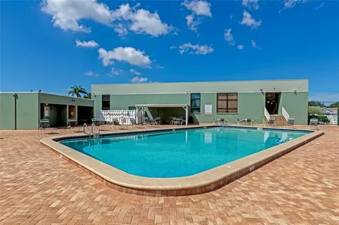 4212 38th Street W Bradenton FL 34205
