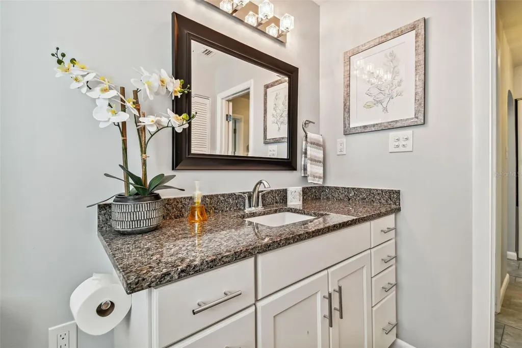 1523 Bayshore Boulevard Dunedin FL 34698
