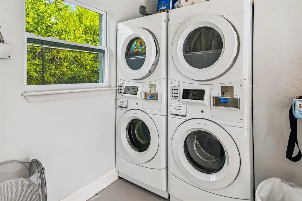 1523 Bayshore Boulevard Dunedin FL 34698