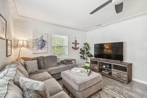 1523 Bayshore Boulevard Dunedin FL 34698
