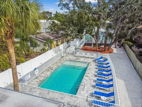 1523 Bayshore Boulevard Dunedin FL 34698