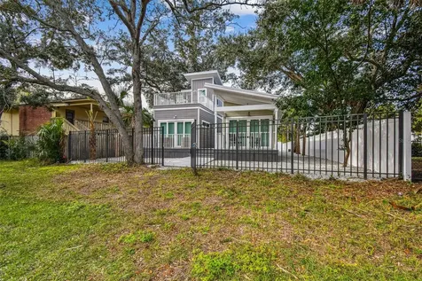 1523 Bayshore Boulevard Dunedin FL 34698