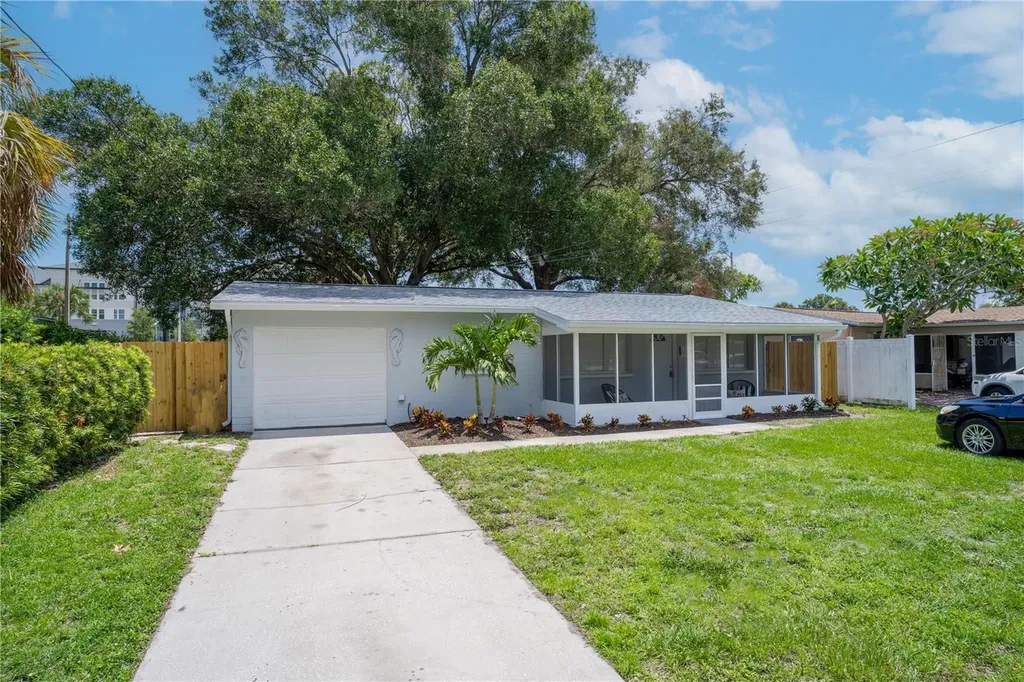 9521 49th Way N Pinellas Park FL 33782