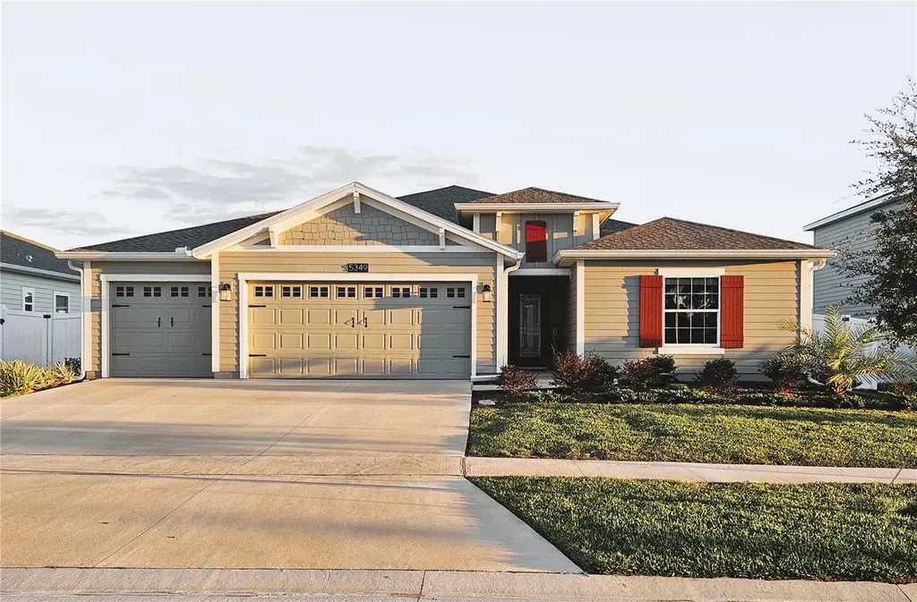 5349 Red Coral Circle Mount Dora FL 32757