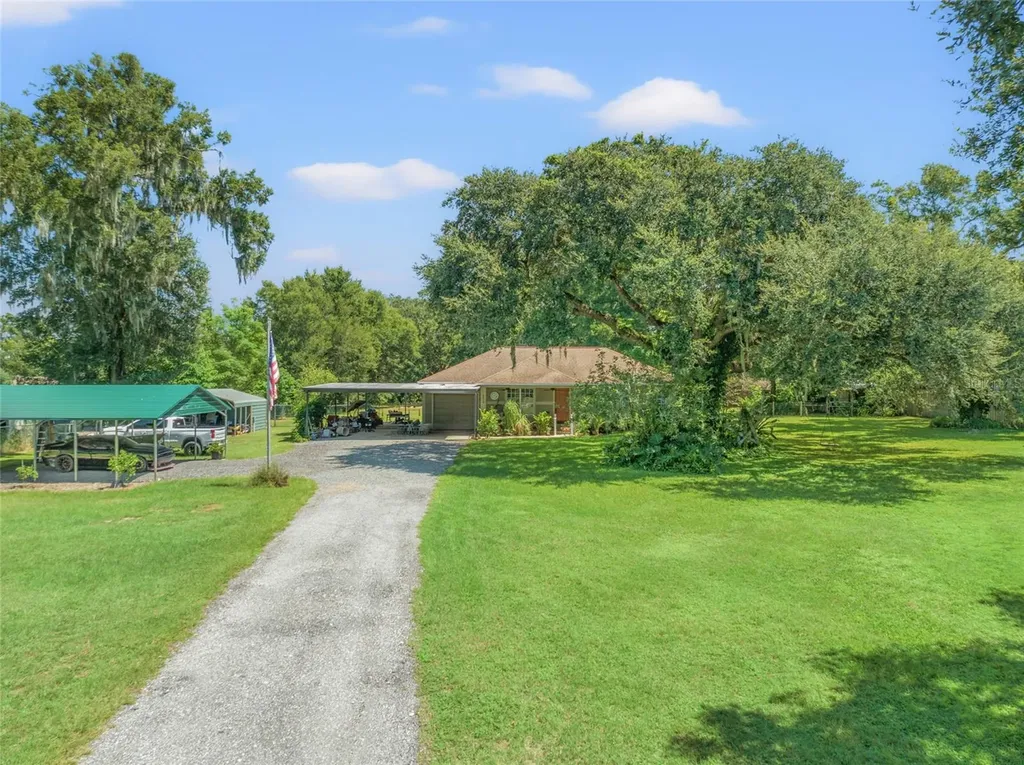 8634 Oliver Road Zephyrhills FL 33540