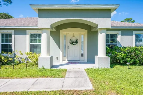 2890 Detached Circle SE Palm Bay FL 32909