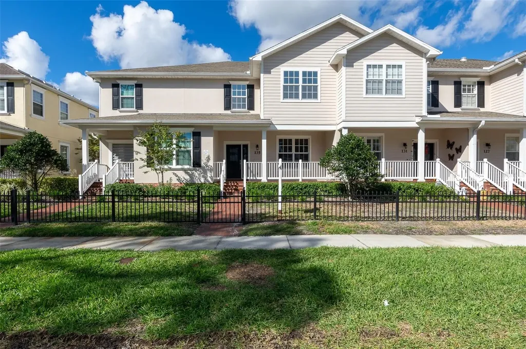 135 49th Avenue N St Petersburg FL 33703
