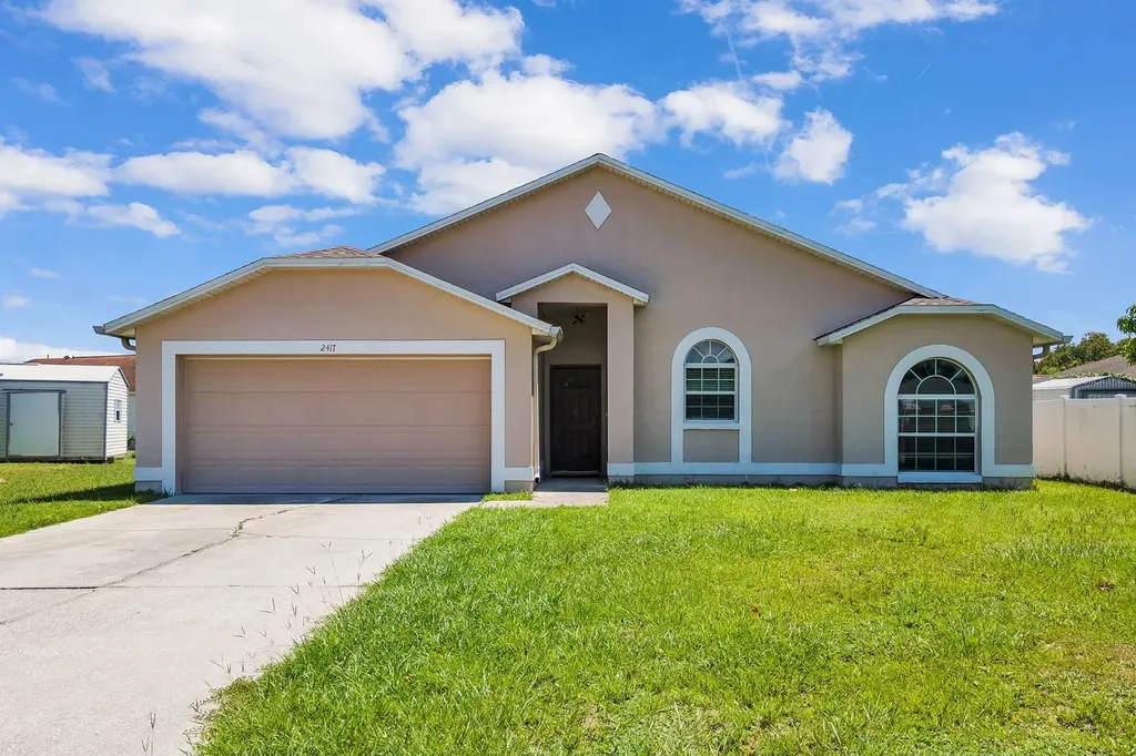 2417 Quail Hollow Court Kissimmee FL 34744