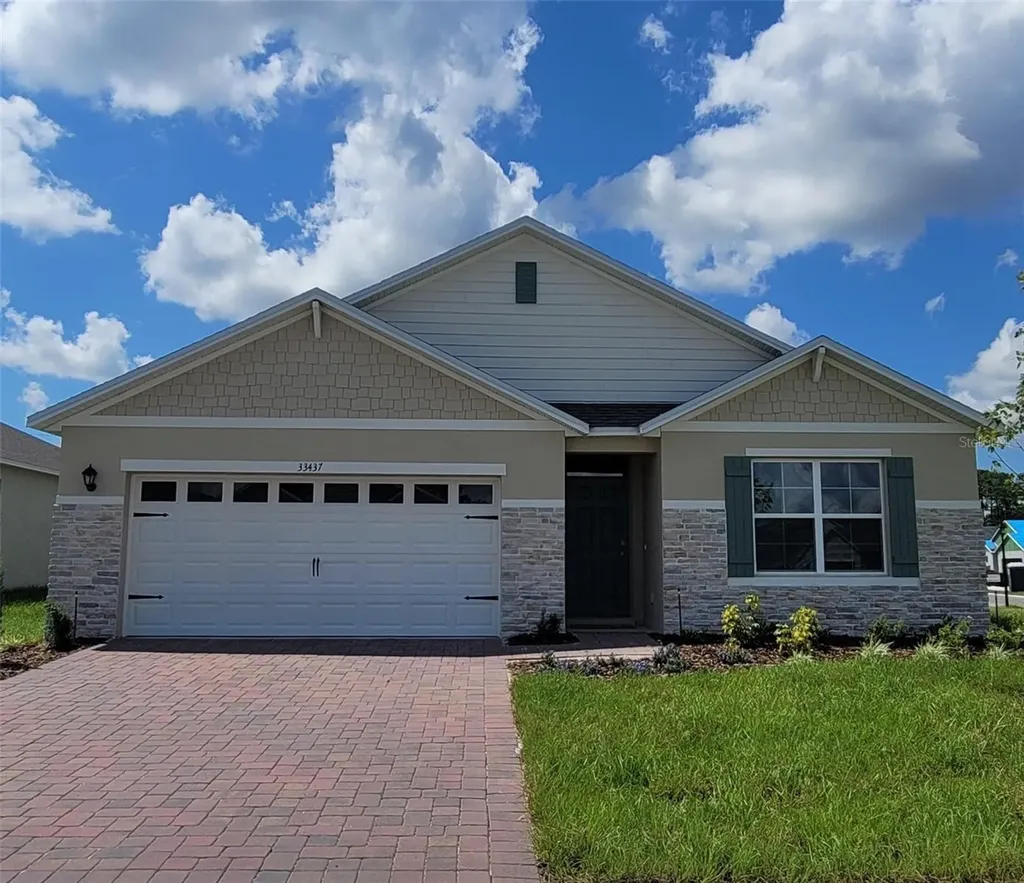 33437 Country House Drive Sorrento FL 32776