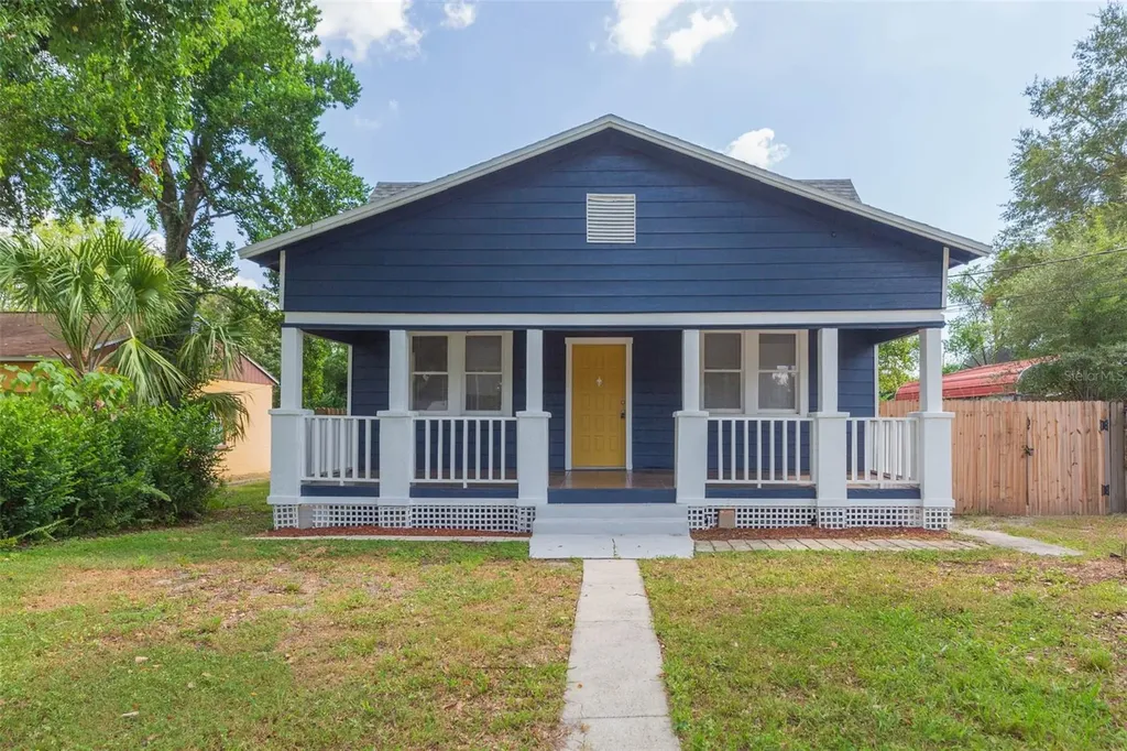 1513 E 33rd Avenue Tampa FL 33610
