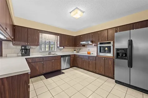 2204 NW 21st Place Gainesville FL 32605