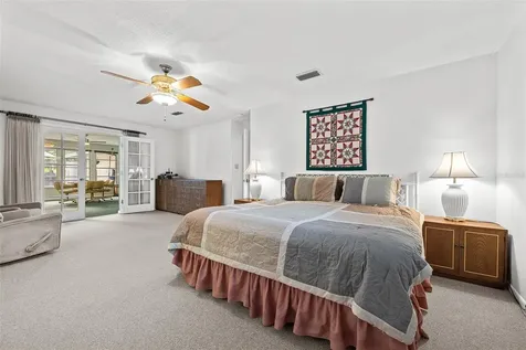 2204 NW 21st Place Gainesville FL 32605