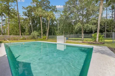 2204 NW 21st Place Gainesville FL 32605