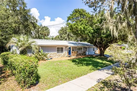 402 Palm Way Tavares FL 32778