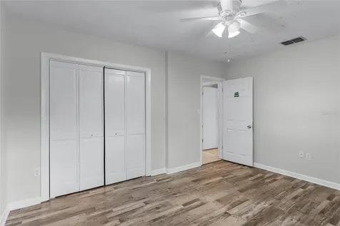 402 Palm Way Tavares FL 32778