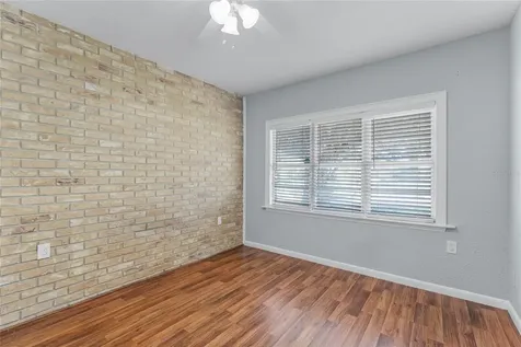 402 Palm Way Tavares FL 32778