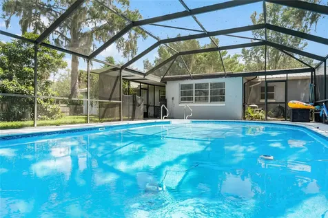 402 Palm Way Tavares FL 32778