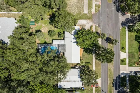 402 Palm Way Tavares FL 32778