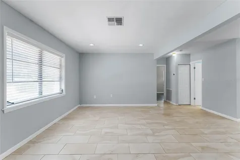 402 Palm Way Tavares FL 32778