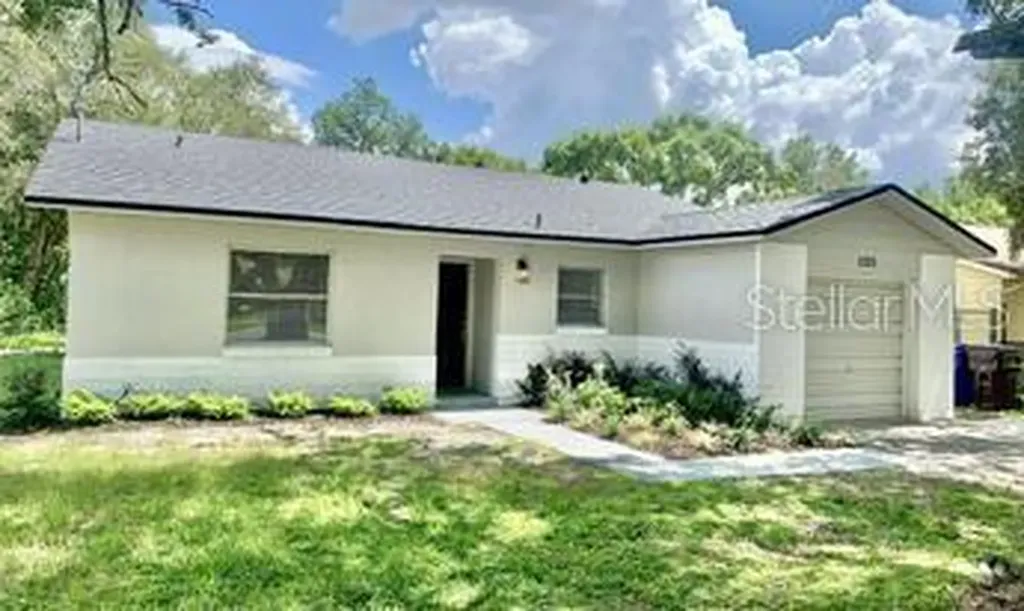 1725 California Avenue Saint Cloud FL 34769