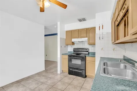 415 Lesesne Street Kissimmee FL 34744