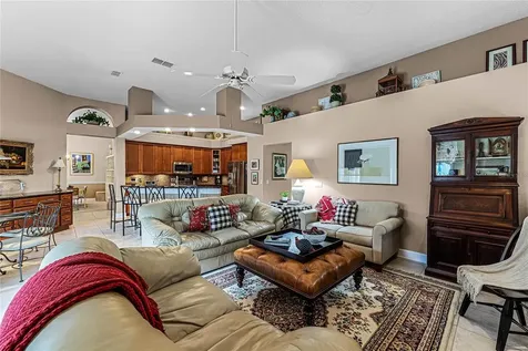 100 Fairway Pointe Circle Orlando FL 32828