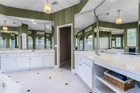 100 Fairway Pointe Circle Orlando FL 32828