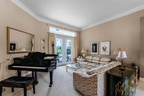 100 Fairway Pointe Circle Orlando FL 32828