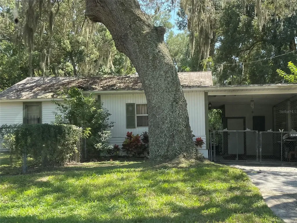 5308 W Ponkan Road Zellwood FL 32798