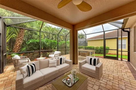 9003 Hammock Edge Place Bradenton FL 34212