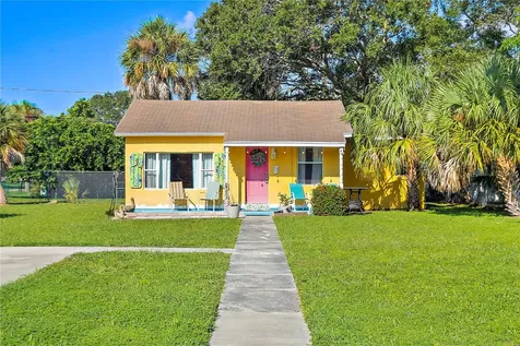 2731 18th Street S St Petersburg FL 33712
