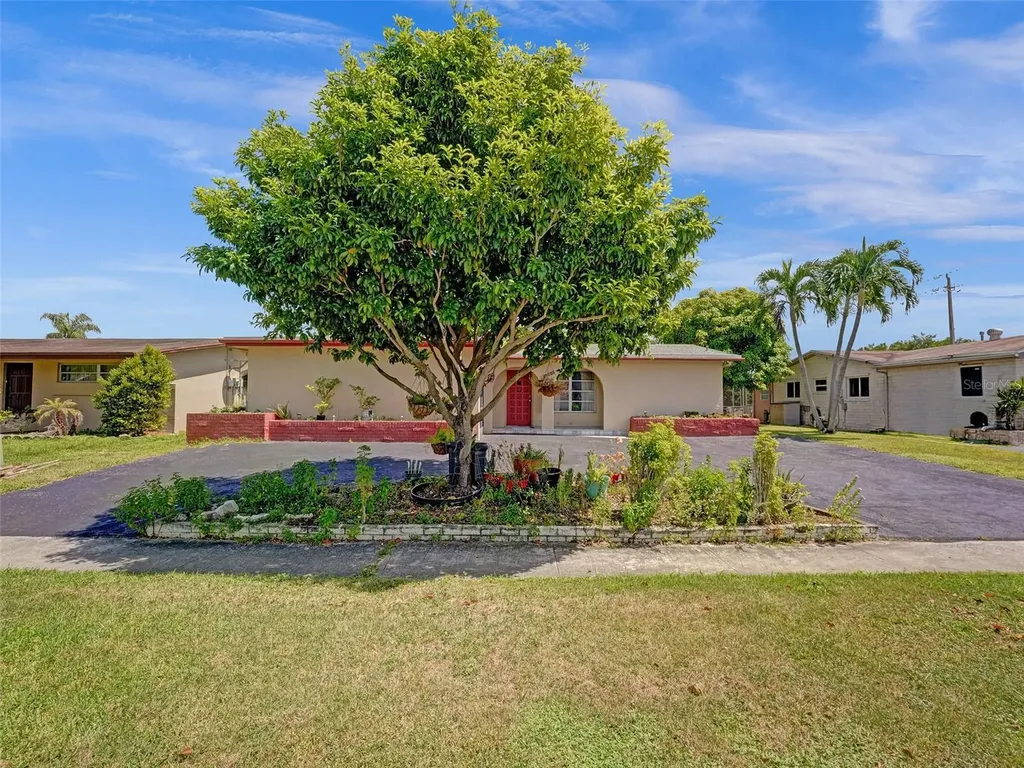 2580 NW 87th Lane Sunrise FL 33322