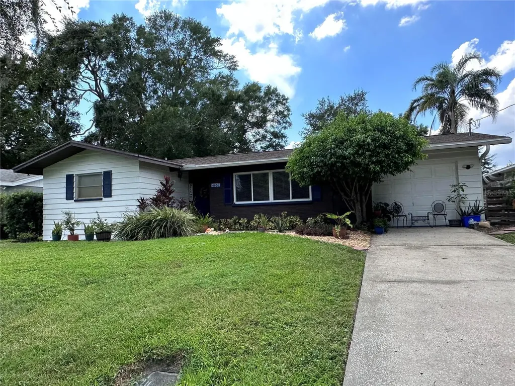 4206 N Albany Avenue Tampa FL 33607