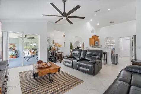 8890 Cypresswood Drive Lake Wales FL 33898