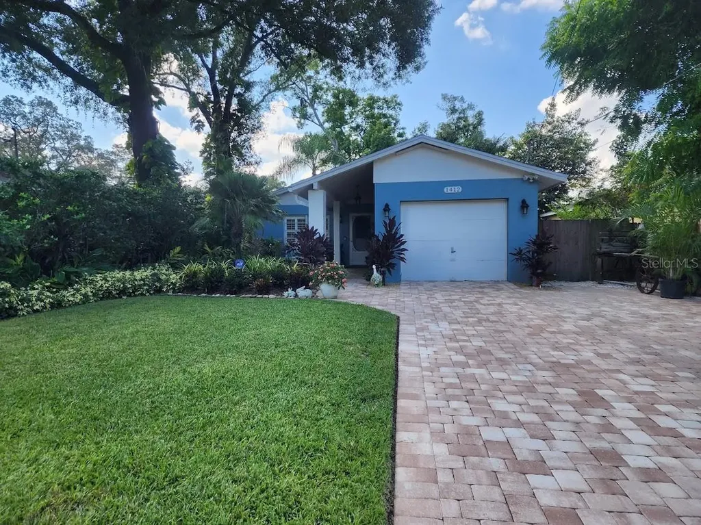 1412 W Rambla Street Tampa FL 33612