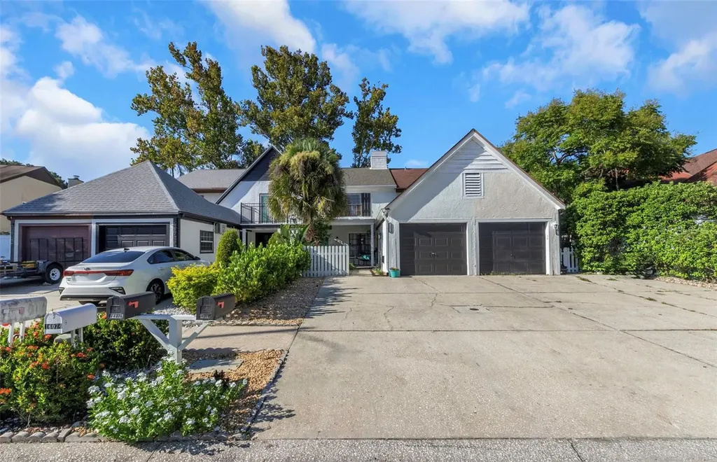 16076 Dawnview Drive Tampa FL 33624
