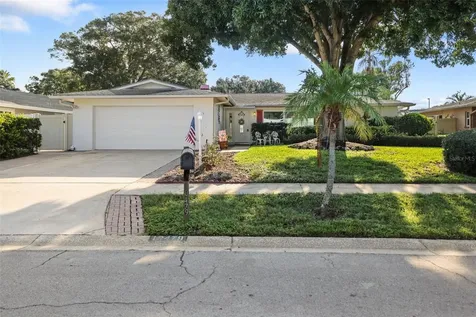 10479 137th Lane Largo FL 33774