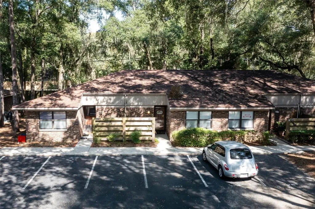 3309 NW 51st Terrace Gainesville FL 32606
