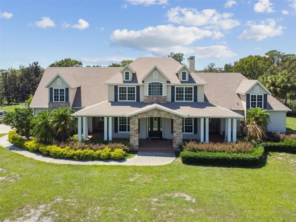 530 Rye Road E Bradenton FL 34212